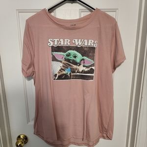 Super cute star wars tee.